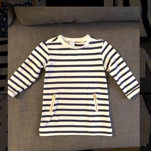 The Perfect long sleeve shift dress